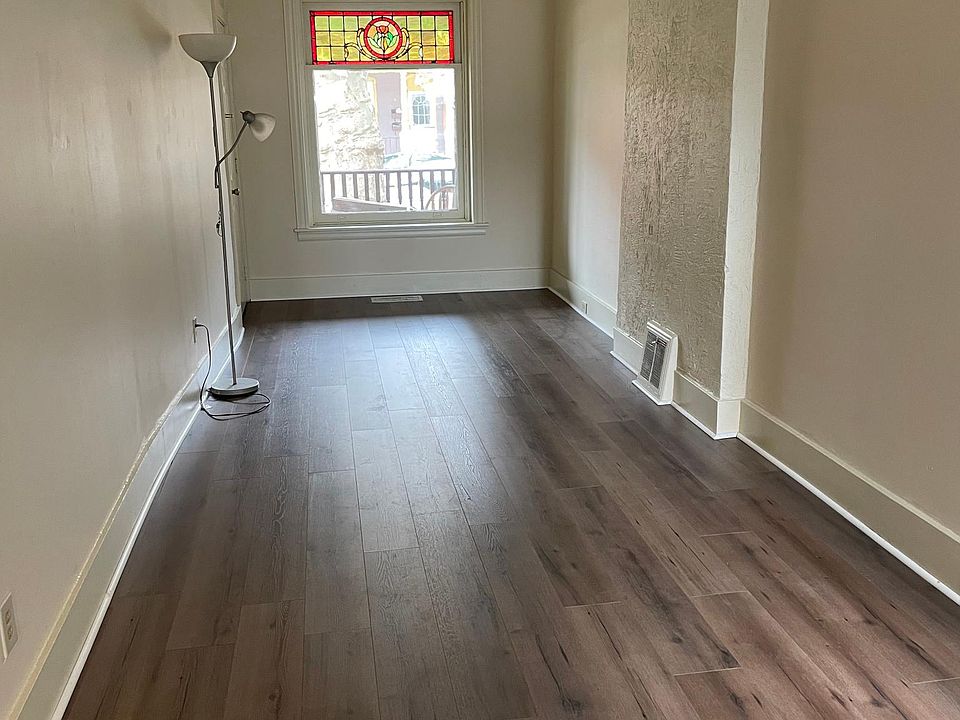 2nd image of 436 Chestnut St Unit 1