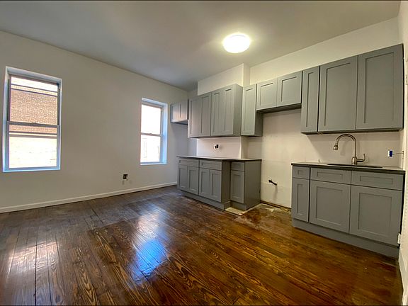 3rd image of 86-15 91st St Floor 1
