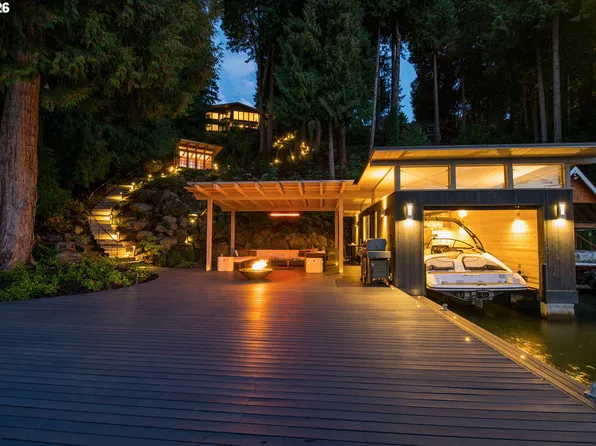 2707 Southshore Blvd, Lake Oswego, OR 97034
