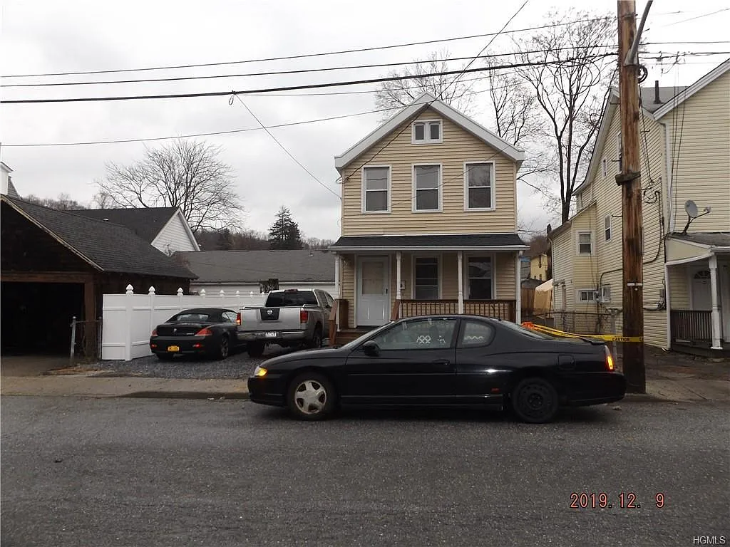 3 N Armstrong Ave photo 1