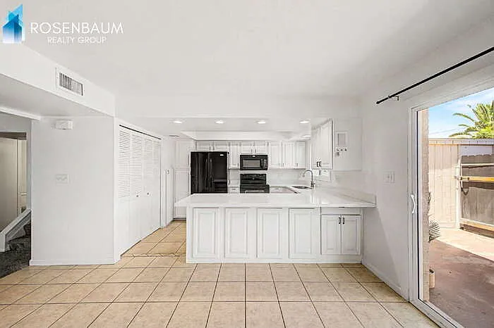 8548 E McDonald Dr — Photo 7