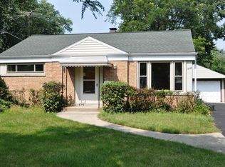 1908 Morse Ave, Des Plaines, IL 60018