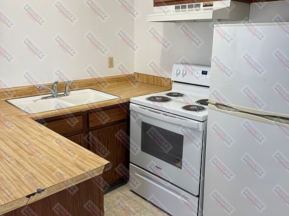 3rd image of 56 Constitution Dr #1C