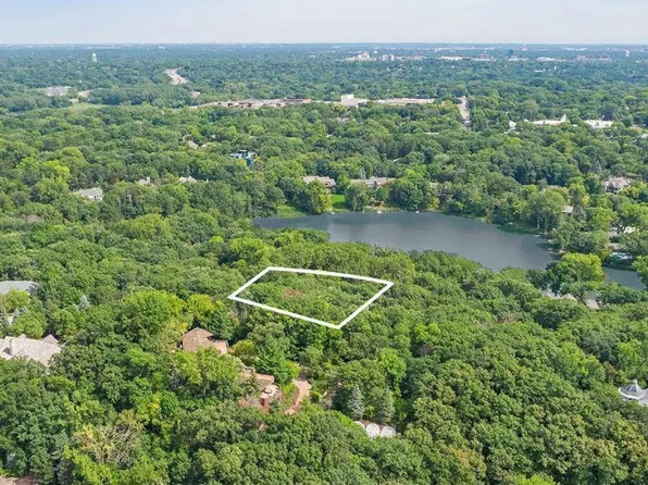 6620 Dakota Trl, Edina, MN 55439