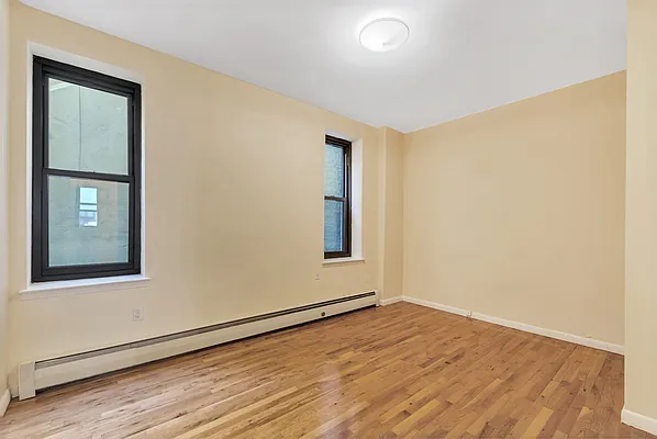 Sold by Compass | media 6