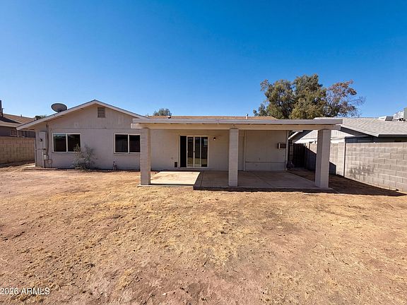 5th image of 5908 W CALAVAR Road