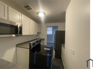 6930 S Clyde Ave #205, Chicago, IL 60649
