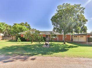 105 Walnut St, Ropesville, TX 79358