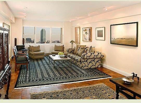 2nd image of 25 Sutton Pl S APT 9J