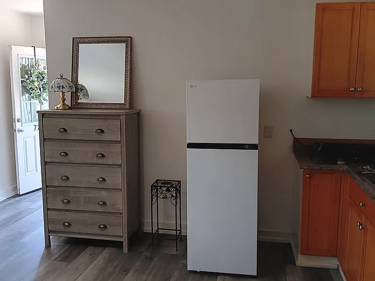 Efficiency kitchen