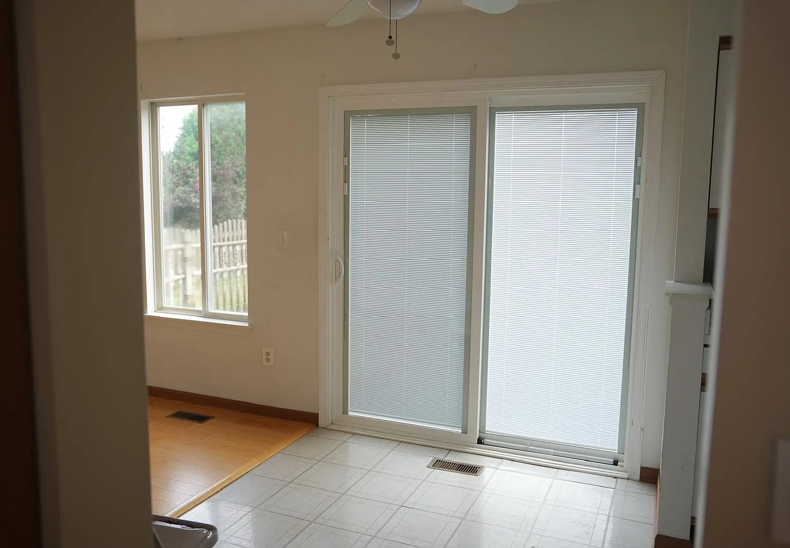3 bed, 2.5 bath, 1476 sqft, $2,950 — Photo 4