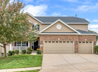 354 Lauren Lndg, Ballwin, MO 63021
