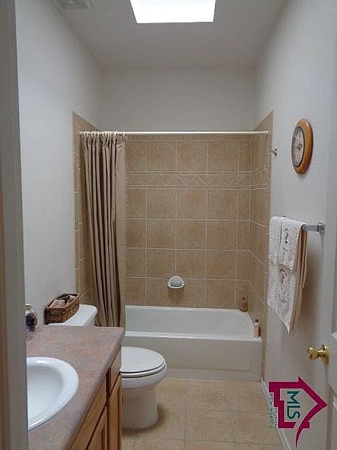 1st image of 1635 Juniper Ave