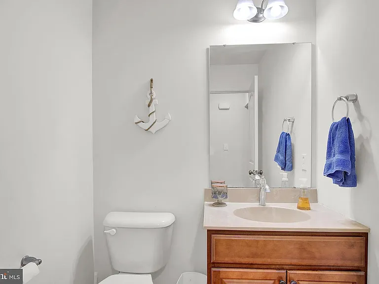 432 Brigantine Ct — Photo 4