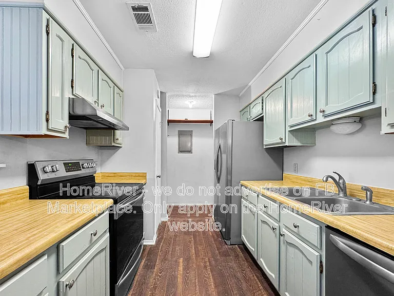 2299 Scenic Hwy #B5 — Photo 9