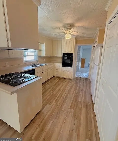 100 W Greenwood Dr — Photo 5