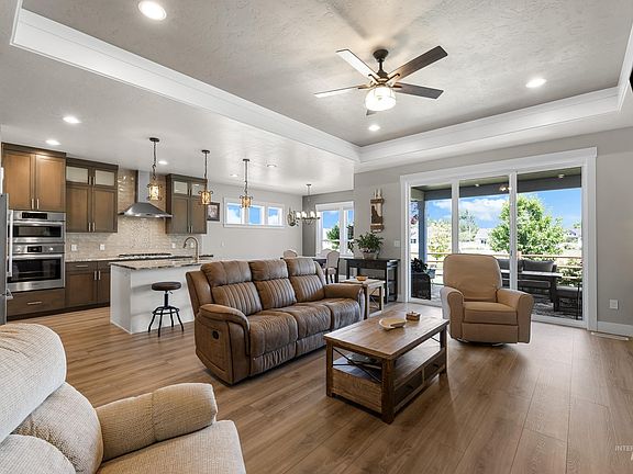 5th image of 2592 E Jonagold Ct