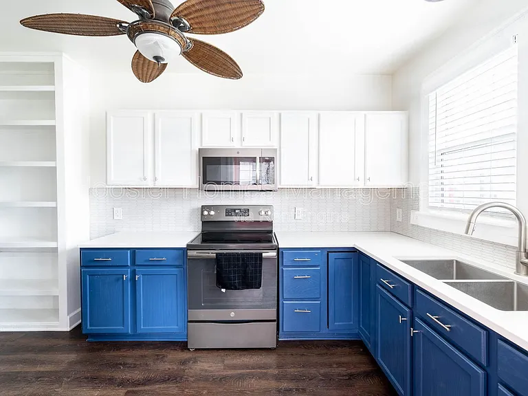 2901 N Talbott St — Photo 13