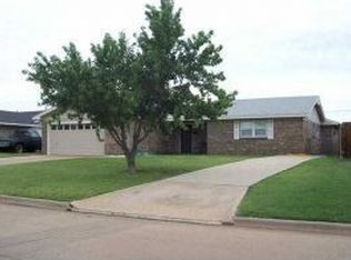 1809 Tyler St, Altus, OK 73521