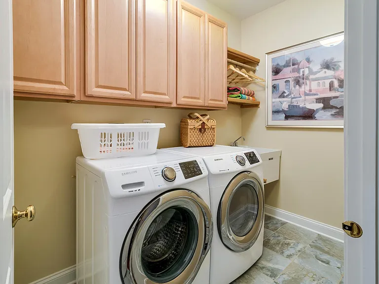 11008 Fair Chase Ct — Photo 29