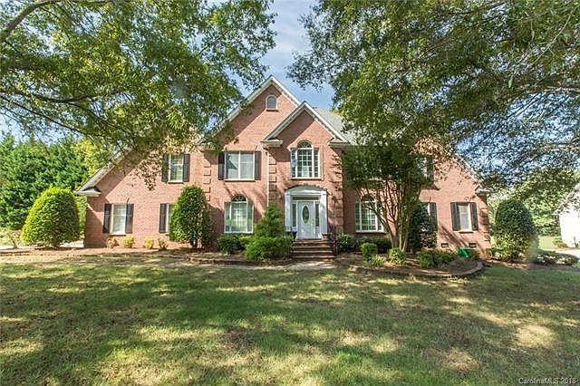 1st image of 2865 Berwick Ln