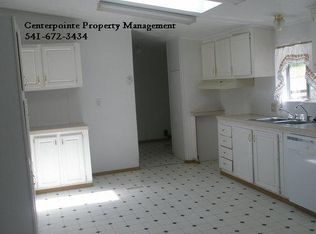 1814 Trails End Ln, Sutherlin, OR 97479