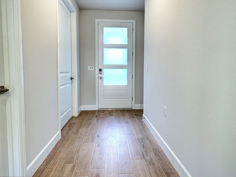 8660 N Haring Dr — Photo 2