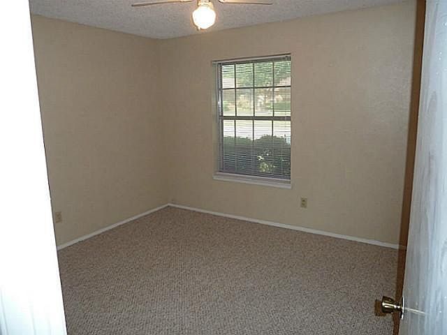 1st image of 4020 Pepperwood Dr