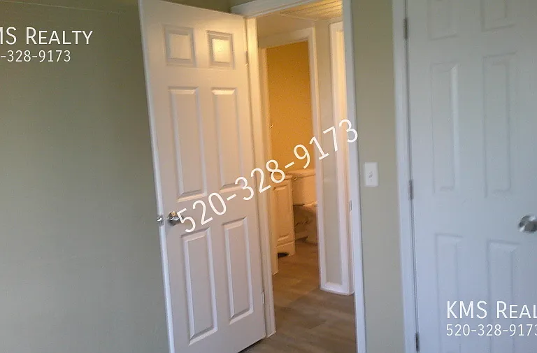 526 W Pennsylvania Dr #A — Photo 6