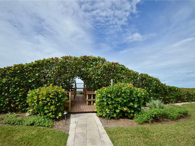 10851 Gulf Shore Dr #303 — Photo 29