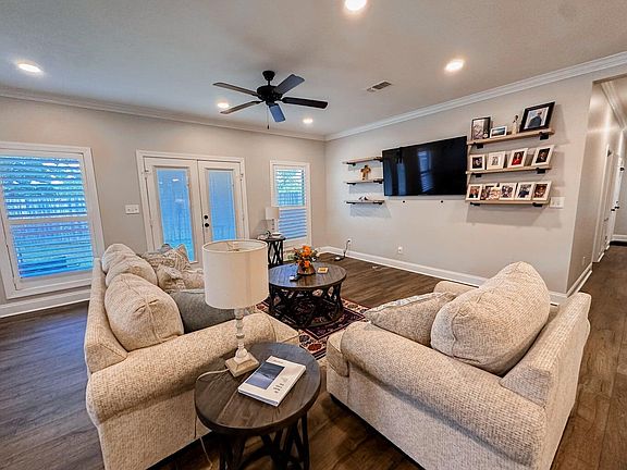 5th image of 29 Regent Ln
