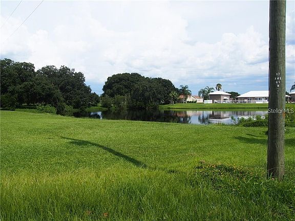 2nd image of Canterbury Dr