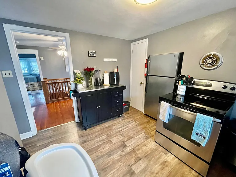 52 White Horse Ave #52B — Photo 6
