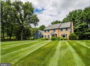 103 Coles Dr, Doylestown, PA 18901