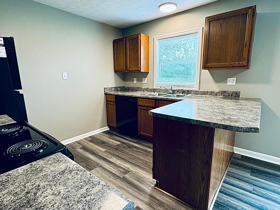 3rd image of 206 S Keeneland Dr #A
