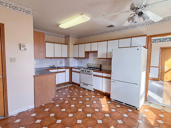 5th image of 351-357 Franklin Ave #3S