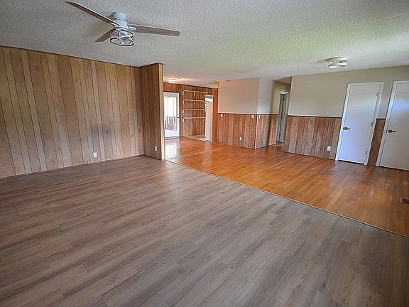 3rd image of 125 Lamar Ave