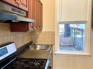 3188 John F Kennedy Blvd APT 1R, Jersey City, NJ 07306