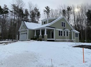 2 Conservation Dr, Kennebunk, ME 04043