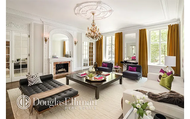 Sold by Douglas Elliman | media 25