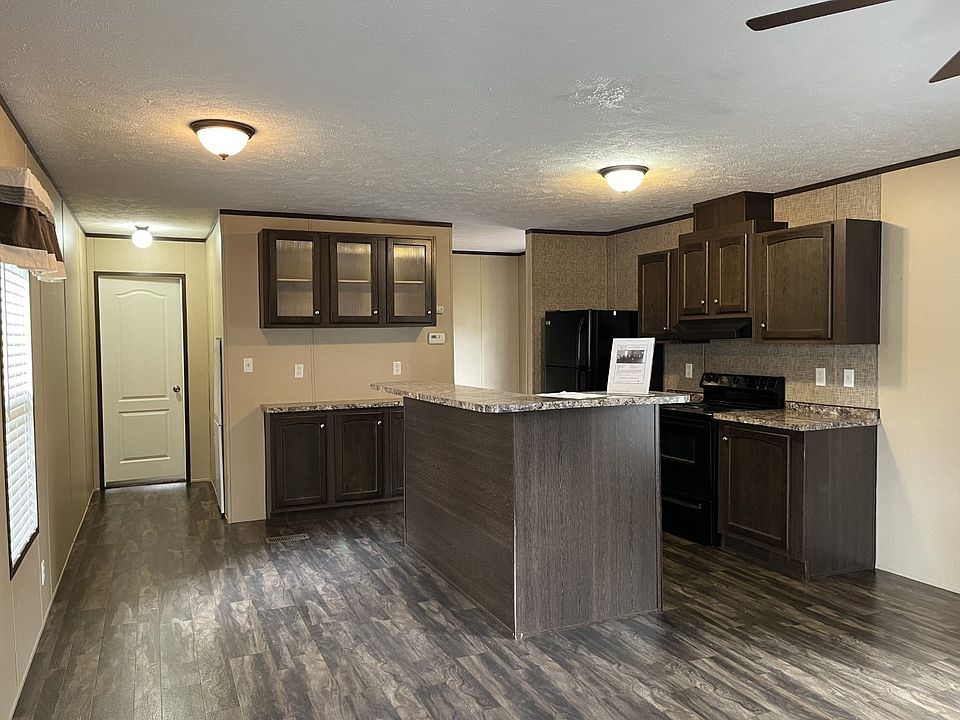 2nd image of 3177 Gallant Dr