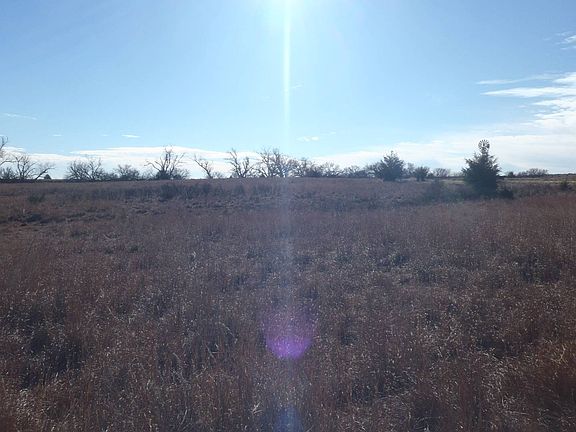 4th image of 301 E Central