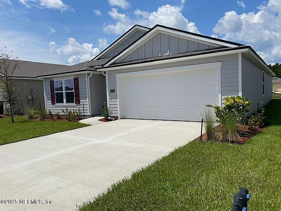 2nd image of 12568 ROSE MYRTLE Street