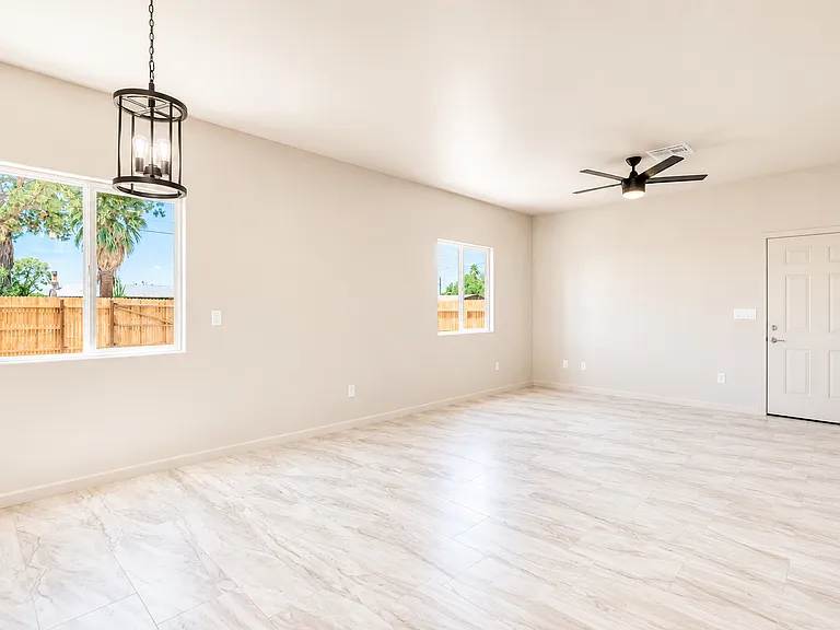 360 E Aircraft Rd #2 — Photo 12