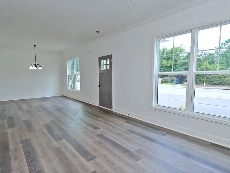 408 S Gregg St #A — Photo 6