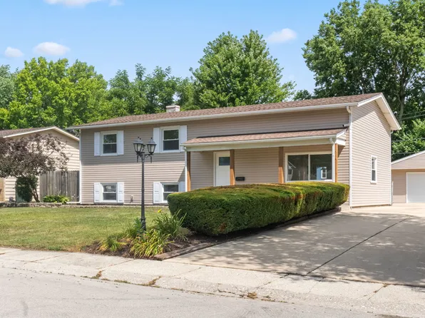 22 Marnel Rd, Montgomery, IL 60538