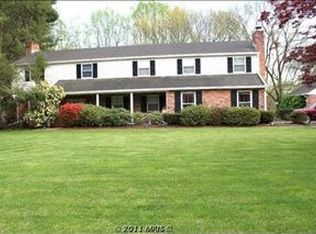 1 Lamont Pl, Glen Arm, MD 21057