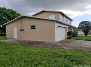 4201 NW 36th Way, Lauderdale Lakes, FL 33309