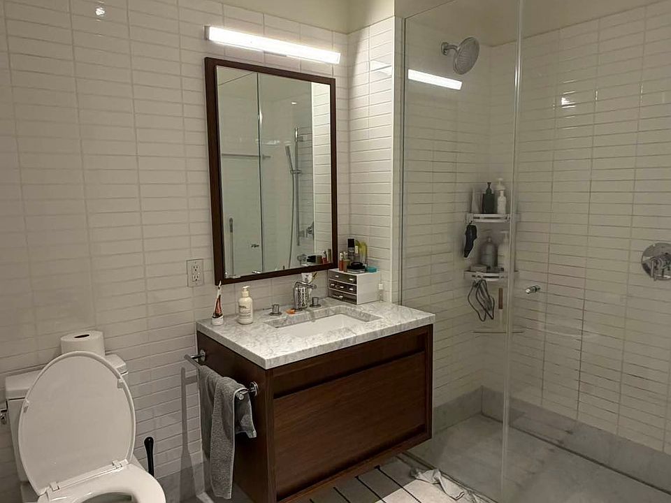 1st image of 550 Vanderbilt Ave #1216