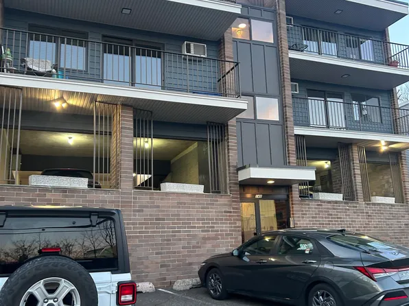 148 Undercliff Avenue image 1 of 2